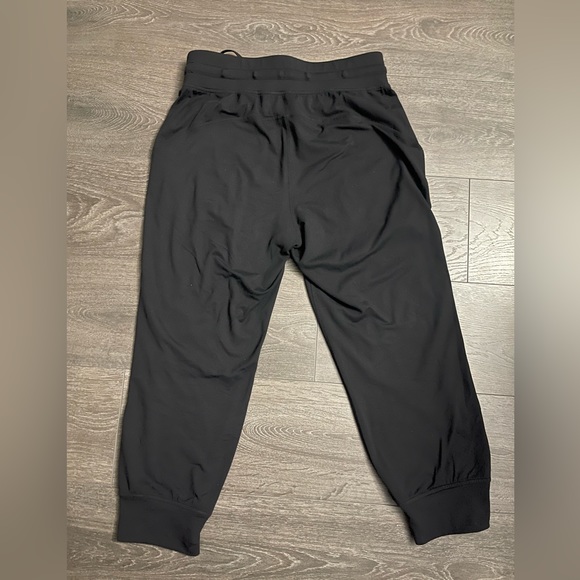Lululemon Ready to Rulu High-Rise Cropped Jogger - Picture 4 of 6